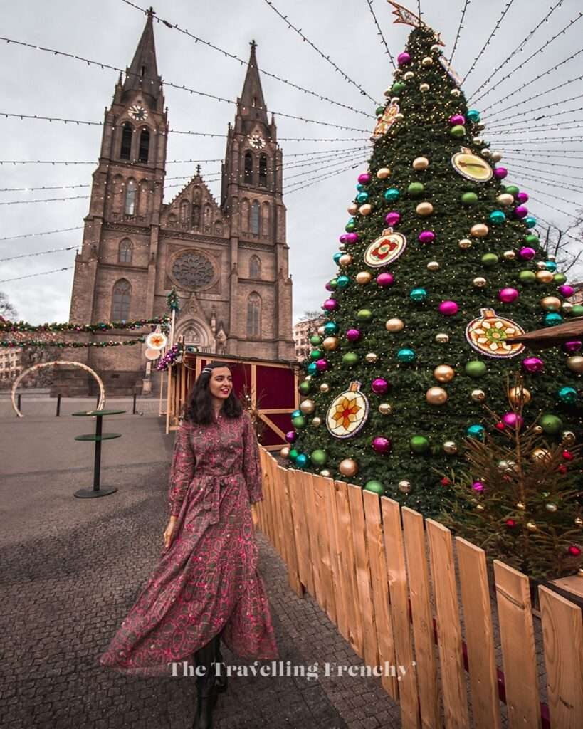Náměstí Míru’s Christmas market